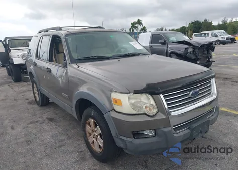 2006 Ford Explorer Xlt z USA, uszkodzony, nr VIN 1FMEU63E06ZA06112